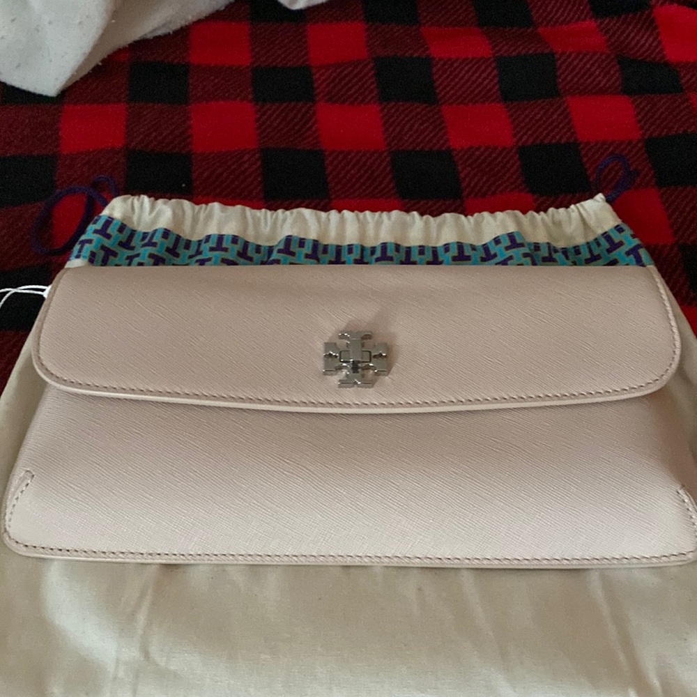Tory Burch Diana clutch NWT, Light Oak color with dustbag, from Nordstrom